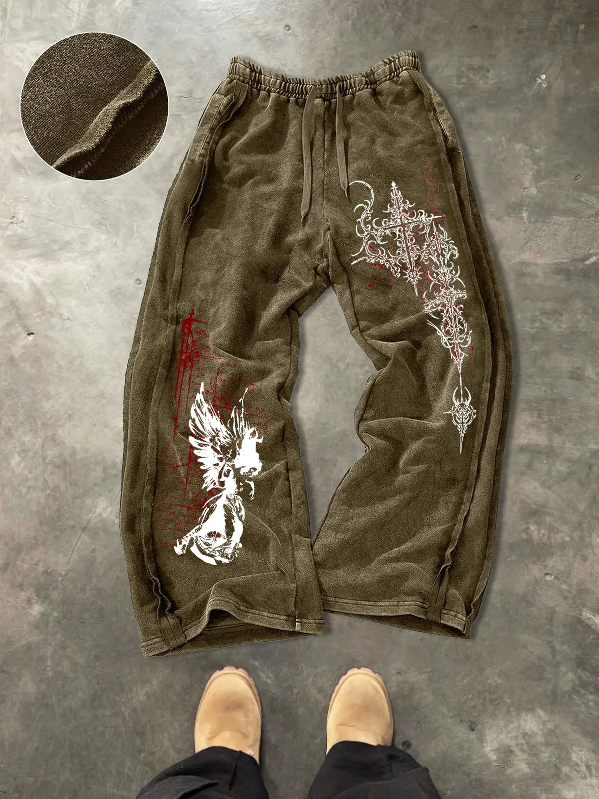 Men's Washed Cotton Sweatpants with Gothic Print, Contrast Side Stitching Detail, Comfortable Casual Pants for Daily Wear & Lounging