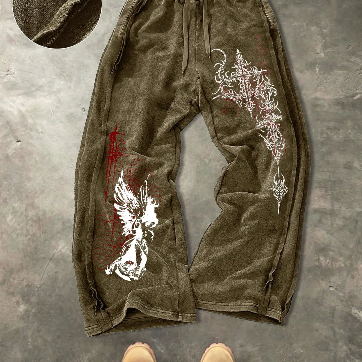 Men's Washed Cotton Sweatpants with Gothic Print, Contrast Side Stitching Detail, Comfortable Casual Pants for Daily Wear & Lounging