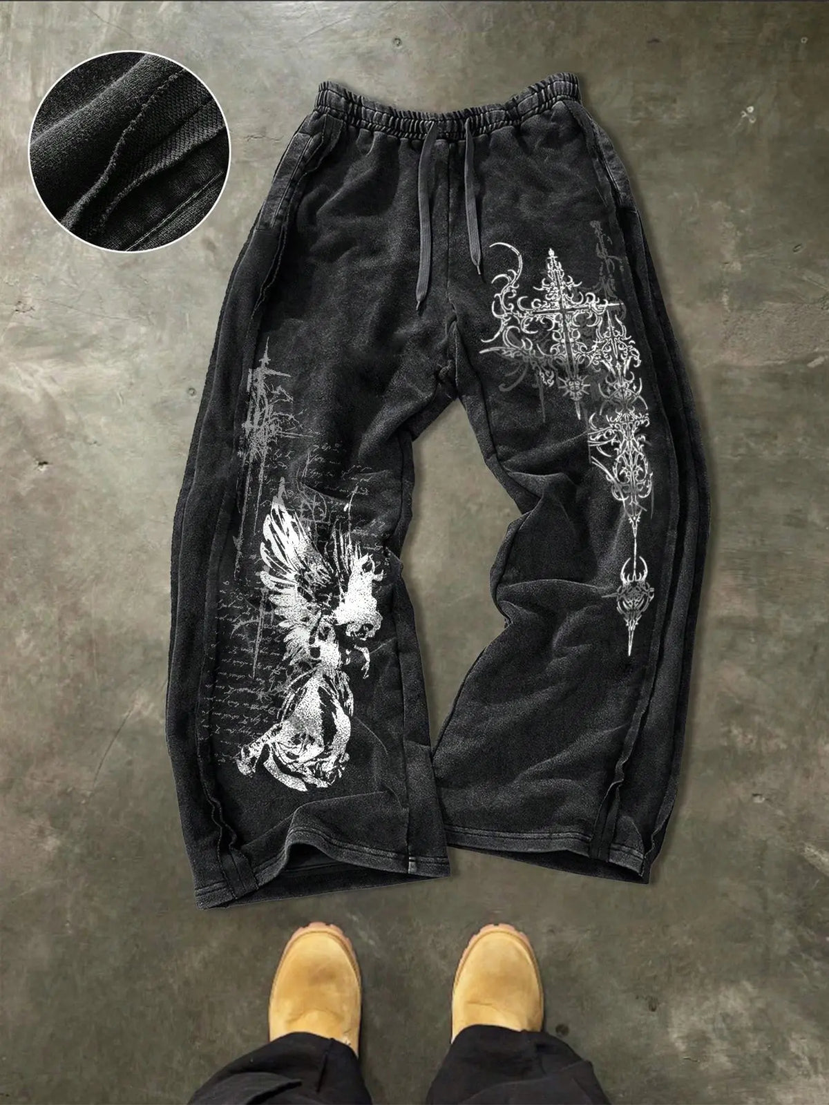 Men's Washed Cotton Sweatpants with Gothic Print, Contrast Side Stitching Detail, Comfortable Casual Pants for Daily Wear & Lounging