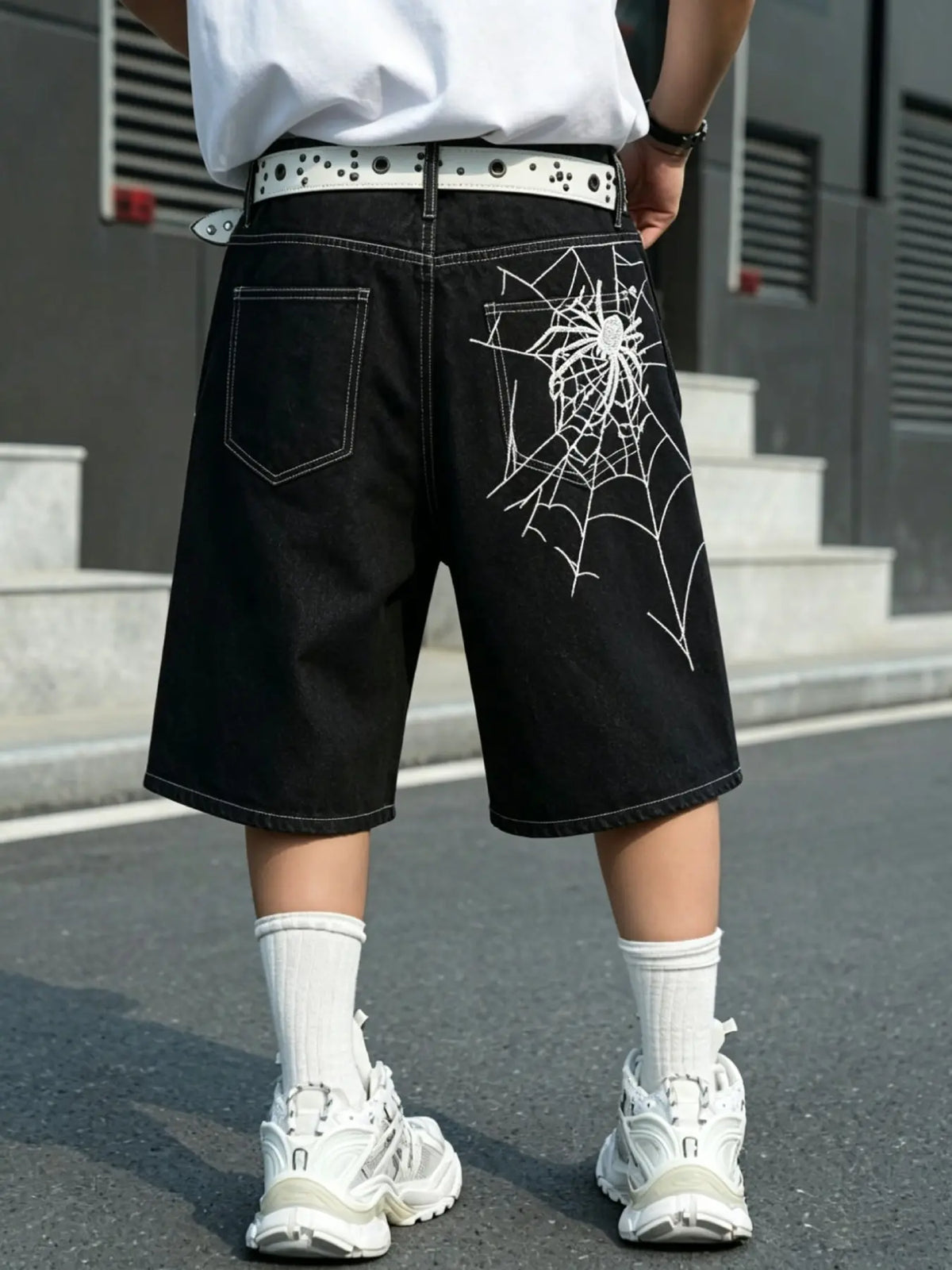 Men's American High Street Spider Embroidery Wide-Leg Denim Shorts, Straight-Leg Capri Pants, Casual Streetwear Shorts