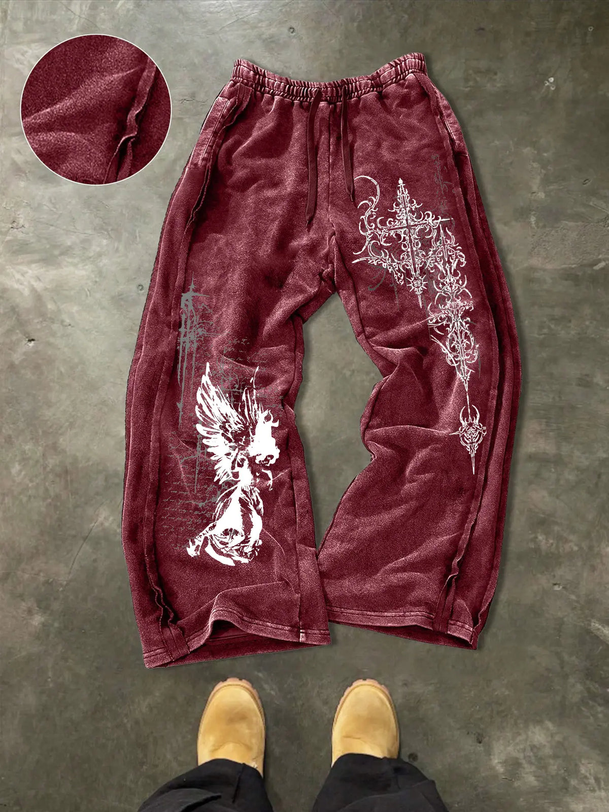 Men's Washed Cotton Sweatpants with Gothic Print, Contrast Side Stitching Detail, Comfortable Casual Pants for Daily Wear & Lounging