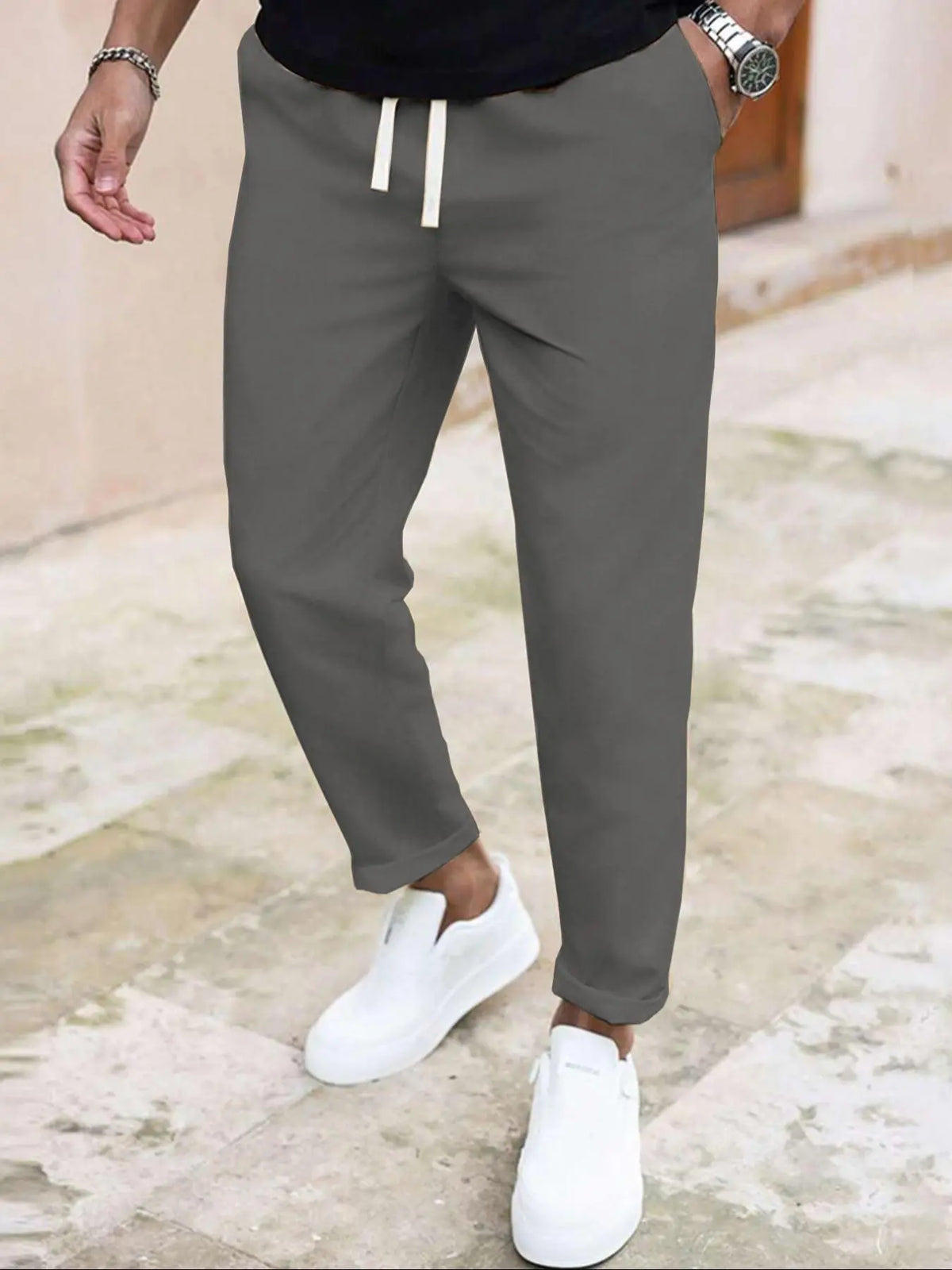 Manfinity Men's Basic Solid Plain Casual Drawstring-Waist Pants with Pockets for Daily Wear, Menswear