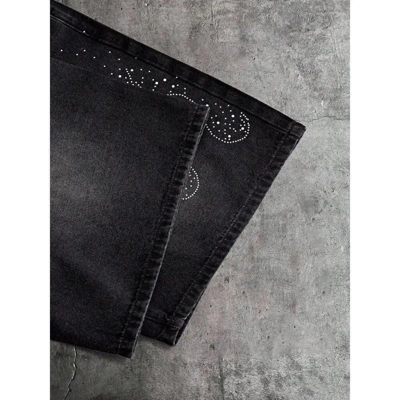 Men's High-Cotton Flame Pattern Rhinestone Accents Denim Shorts - Vintage Black Washed Loose-Fit Menswear Fashion Short-Length Men's Jeans, Y2K Trendy Casual Summer Knee-Length Bottoms