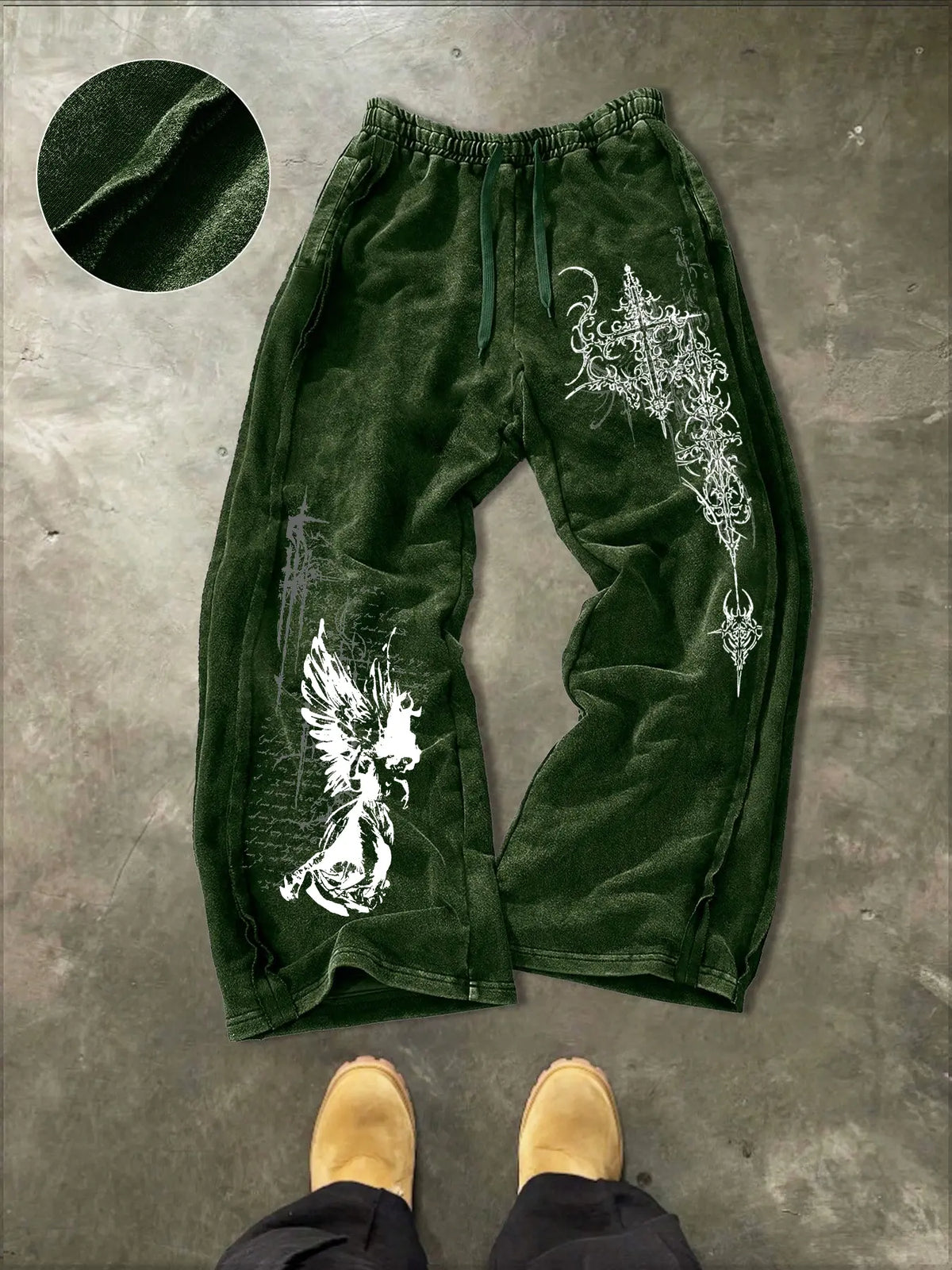 Men's Washed Cotton Sweatpants with Gothic Print, Contrast Side Stitching Detail, Comfortable Casual Pants for Daily Wear & Lounging