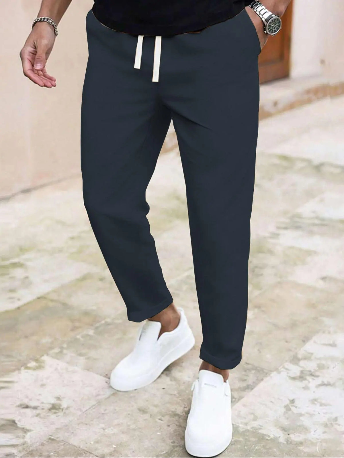 Manfinity Men's Basic Solid Plain Casual Drawstring-Waist Pants with Pockets for Daily Wear, Menswear
